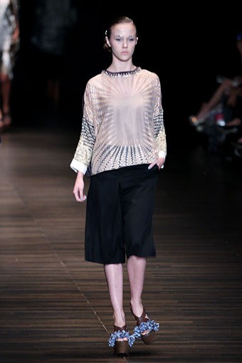 Jakarta, Indonesia - 05 Juni. Postcard by Biyan Wanaatmadja 30 Year in Fashion at Grand Ballroom Hotel Mulia. 05 Juni 2013. Senayan. Jakarta. [Foto: Mohammad Abduh/Wolipop]