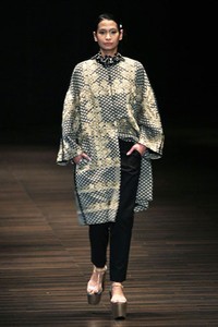 Jakarta, Indonesia - 05 Juni. Postcard by Biyan Wanaatmadja 30 Year in Fashion at Grand Ballroom Hotel Mulia. 05 Juni 2013. Senayan. Jakarta. [Foto: Mohammad Abduh/Wolipop]