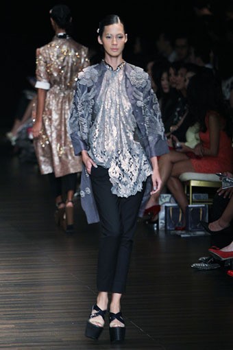 Jakarta, Indonesia - 05 Juni. Postcard by Biyan Wanaatmadja 30 Year in Fashion at Grand Ballroom Hotel Mulia. 05 Juni 2013. Senayan. Jakarta. [Foto: Mohammad Abduh/Wolipop]