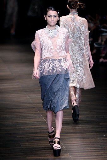 Jakarta, Indonesia - 05 Juni. Postcard by Biyan Wanaatmadja 30 Year in Fashion at Grand Ballroom Hotel Mulia. 05 Juni 2013. Senayan. Jakarta. [Foto: Mohammad Abduh/Wolipop]