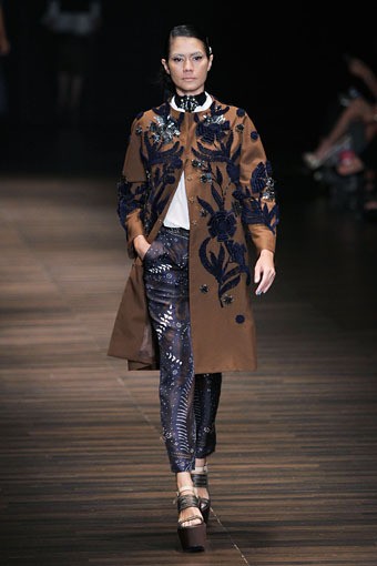 Jakarta, Indonesia - 05 Juni. Postcard by Biyan Wanaatmadja 30 Year in Fashion at Grand Ballroom Hotel Mulia. 05 Juni 2013. Senayan. Jakarta. [Foto: Mohammad Abduh/Wolipop]