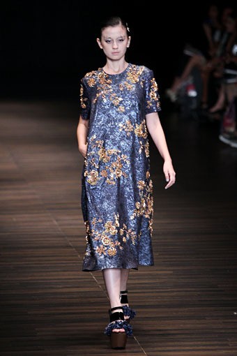 Jakarta, Indonesia - 05 Juni. Postcard by Biyan Wanaatmadja 30 Year in Fashion at Grand Ballroom Hotel Mulia. 05 Juni 2013. Senayan. Jakarta. [Foto: Mohammad Abduh/Wolipop]