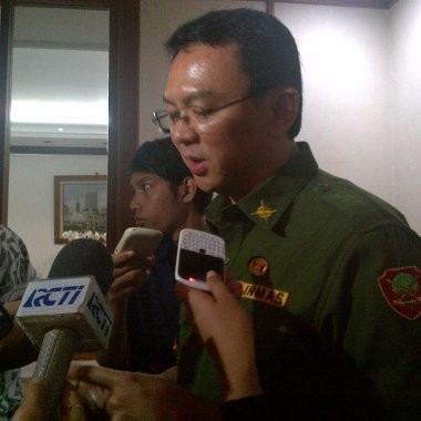  Ahok Berencana Kerahkan Relawan Atur PKL Tanah Abang