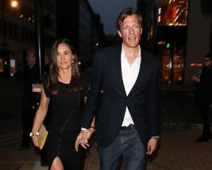 Pippa Middleton Kepergok Ciuman dengan Pialang Saham