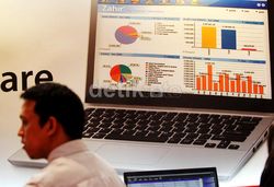 Zahir Accounting Ramaikan Festival Komputer Indonesia