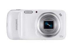 Galaxy S4 Zoom, Ini Ponsel atau Kamera?