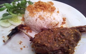 Bebek Bentu: Tersihir Pedas Gurih Bebek Cemeng
