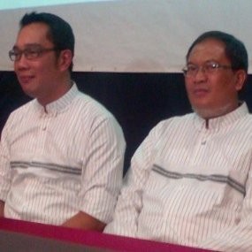 Ini Reaksi Pasangan Rido Soal Hasil Survei