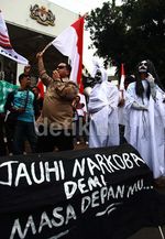 Pocong Demo Kedubes Malaysia