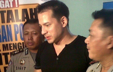 Fakta-fakta Seputar Kecelakaan Ari Wibowo