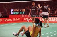 Nitya/Greysia mengalahkan pasangan Gebby Ristiyani/Tiara Rosalia dalam kurun waktu 37 menit di Istora Senayan, Jakarta, Kamis (13/6/2013).
