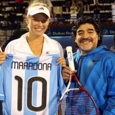 Tarif Bertemu Langsung Maradona dari Rp 250 Ribu Sampai 10 Juta
