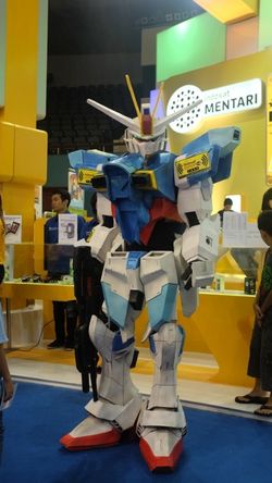 Yang Unik di ICS 2013: Kuntilanak Sampai Robot Gundam