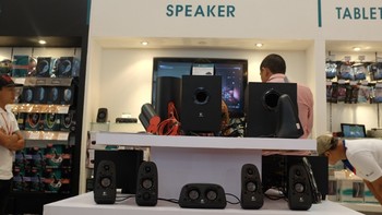 Berburu speaker untuk kepuasan menimati pengalaman audio di rumah? Logitech turut menawarkan Speaker systemnya.