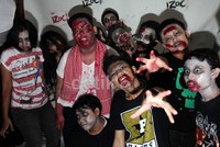Aksi para zombie ini untuk memeriahkan pembukaan Pekan Produk Kreatif Daerah (PPKD) 2013.