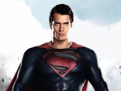 Man Of Steel: Pencarian Jati Diri si Manusia Baja