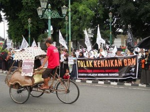 HTI Yogya Gelar Aksi Tolak Kenaikan BBM