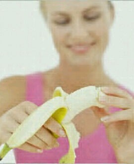Wanita Perlu Konsumsi Pisang dan Semangka Agar Libido Lebih Kuat