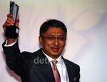 2 Bank Plat Merah Raih Penghargaan Service Excellence