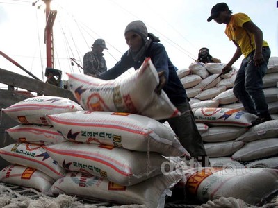 Bulog Siap Gelontorkan 600.000 Ton Beras