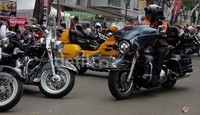 Bogor yang dikenal dengan kota hujan ini, 'dihujani' motor gede (moge) Harley Davidson dan beberapa moge lainnya.