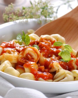 Yuk, Bikin Tortellini, Pasta Unik Berbentuk Pusar!