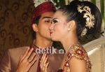 Momen-momen Bahagia Ricky Harun dan Herfiza (II)