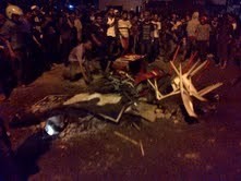 DPR Setuju BBM Naik, Mahasiswa Medan Hancurkan Restoran KFC