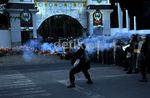 Demo di Makassar Rusuh, Sepeda Motor Dibakar