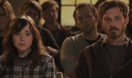 Trailer Perdana Touchy Feely: Rosemarie DeWitt Kehilangan Sentuhan Ajaibnya