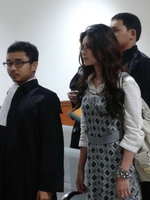 Ditanya Soal Baju Seksi di Sidang, Novi Amelia: Itu Tergantung Mood