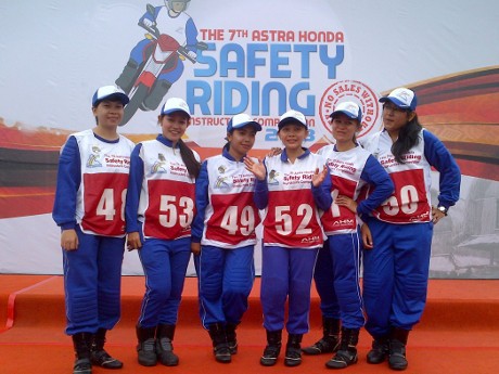 Honda Ajak 7 Instruktur Wanita Ikuti Lomba Safety Riding