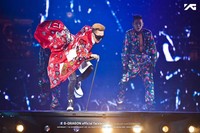 Aksi GD di lagu 'MichiGO'. (YG Entertainment)