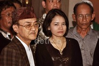 Menilai Subur sebagai sosok penolong yang telah menyelamatkan dirinya menjadi alasan Ani tak mau pergi dari rumah Eyang Subur. Noel/detikHOT.