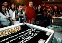 Olga Saputra didampuk menjadi pembawa acara.