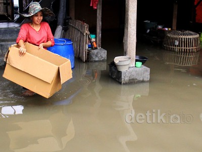 Rumah Korban Lumpur Lapindo Terendam Banjir