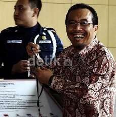 KPK Panggil Mentan Suswono Sebagai Saksi untuk Maria Elisabeth