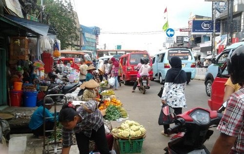 Meski Telah Ditertibkan, Pasar Minggu Tetap Dipenuhi PKL