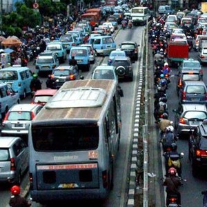 Peraturan Mobil Murah Berlaku, Jalan Berbayar DKI Berjalan