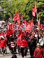 PDIP Turun ke Jalan Minta BBM Batal Dinaikan