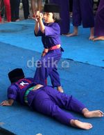 Melestarikan Budaya Lewat Pencak Silat