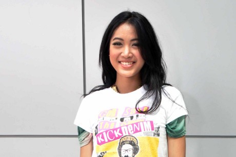  Widi Vierratale Ingin Tambah Tato di Punggungnya