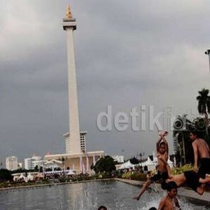 Bangun Parkir Bawah Tanah di Monas, Ahok Suntik Rp 1 Triliun ke BUMD