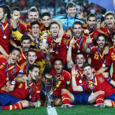 Spanyol Pulang dari Israel dengan Sempurna