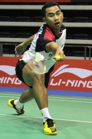 Tommy Lolos, Firda Langsung Out