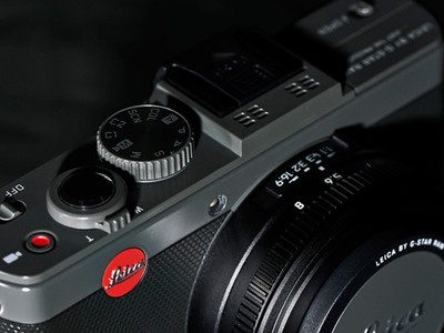 Kolaborasi Apik Kamera Leica dan G-Star Raw