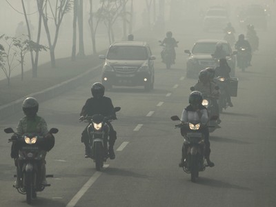 Kabut Asap di Pekanbaru Kian Pekat