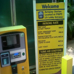 Mahalnya Tarif Parkir di Kuala Lumpur