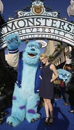 Serunya Suasana Premiere Monsters University