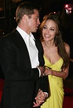 Mengenang Awal Kisah Asmara Brad Pitt dan Angelina Jolie